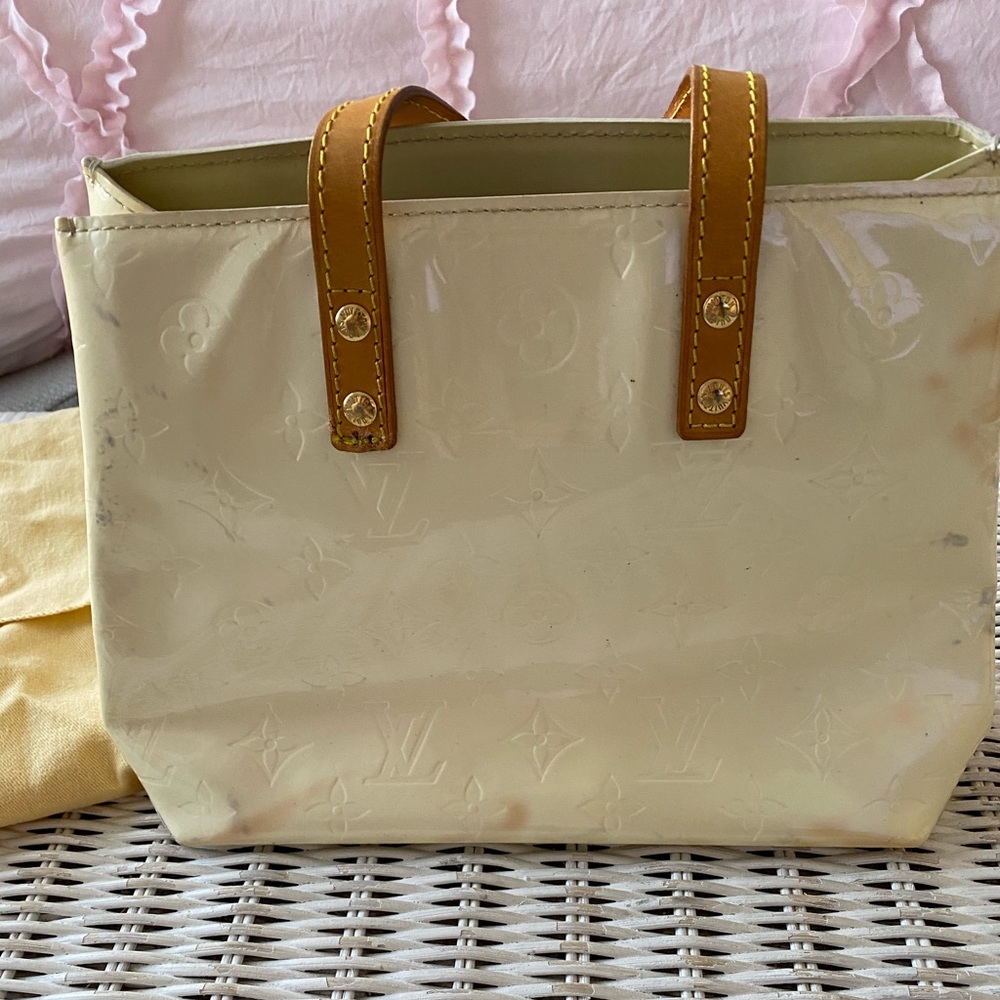 Louis Vuitton Pearl Reade Vernis bag - Picture 2 of 11